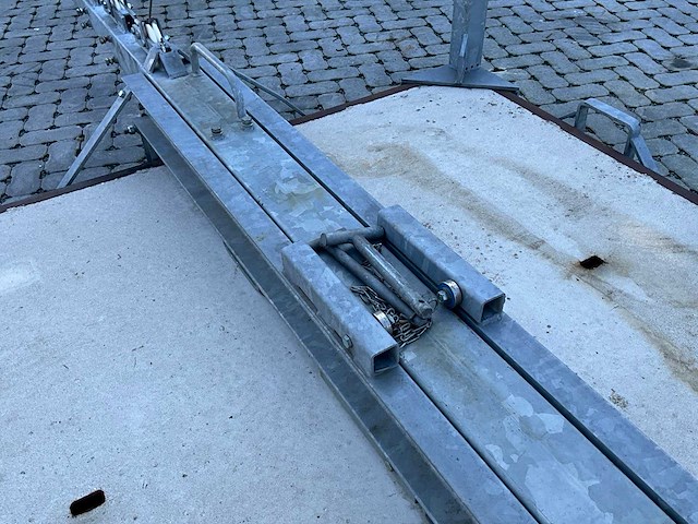 Gegalvaniseerd telescopische paal - afbeelding 10 van  10