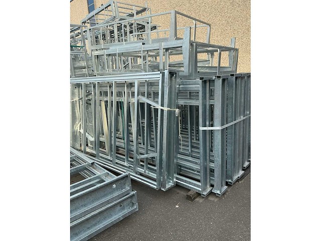 Gegalvaniseerde aanhangwagen chassis (28x) - afbeelding 3 van  6
