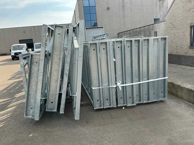 Gegalvaniseerde aanhangwagen chassis (39x) - afbeelding 4 van  5