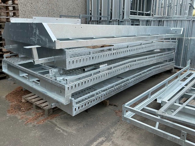 Gegalvaniseerde aanhangwagen chassis (7x) - afbeelding 3 van  4