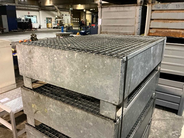 Gegalvaniseerde lekbak - afbeelding 3 van  3