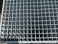 Gegalvaniseerde roostervloer (10x) - afbeelding 2 van  2