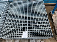 Gegalvaniseerde roostervloer (10x) - afbeelding 1 van  2