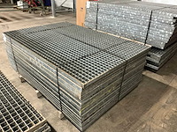 Gegalvaniseerde roostervloer (15x) - afbeelding 2 van  3