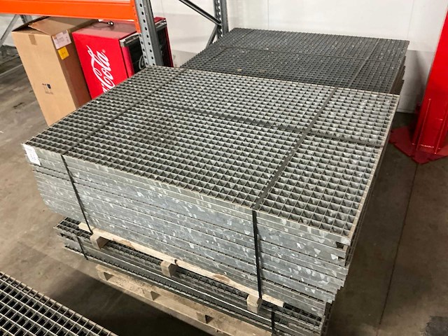 Gegalvaniseerde roostervloer (21x) - afbeelding 3 van  3