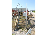 Gegalvaniseerde stalen looptrap - afbeelding 4 van  7