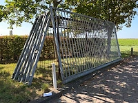 Gegalvaniseerde stalen schuifpoort met losse geleidingspalen 540x260cm