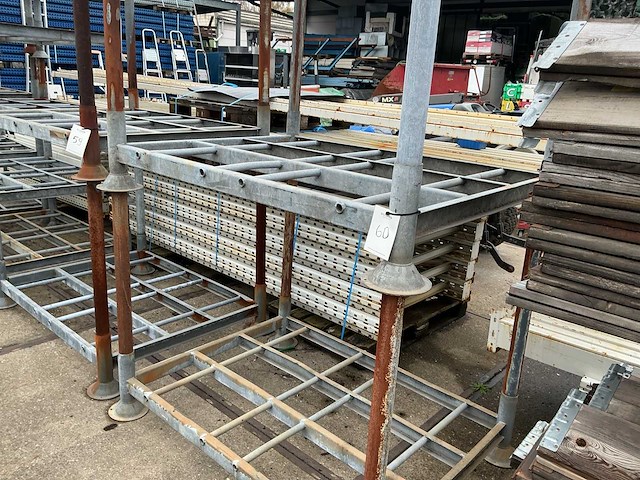 Gegalvaniseerde stapeljuk (3x) - afbeelding 1 van  1