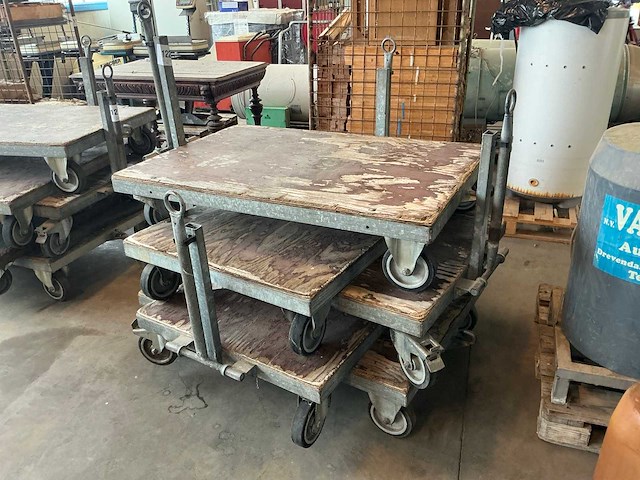 Gegalvaniseerde transportkar (5x) - afbeelding 1 van  4