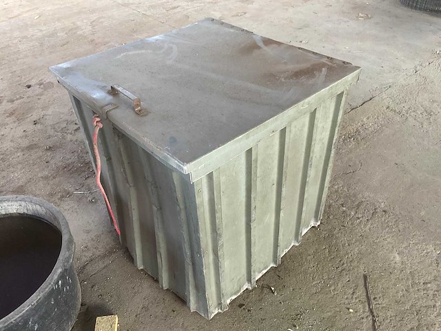 Gegarandeerde kist - afbeelding 1 van  2