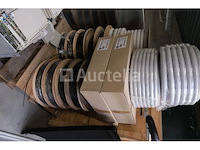 Gegolfde kabelduct en buisconstructie - afbeelding 2 van  8