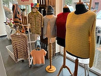Gehaakte en gebreide kleding (27x)