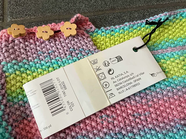 Gehaakte en gebreide kleding (27x) - afbeelding 16 van  34
