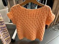 Gehaakte en gebreide kleding (27x) - afbeelding 30 van  34