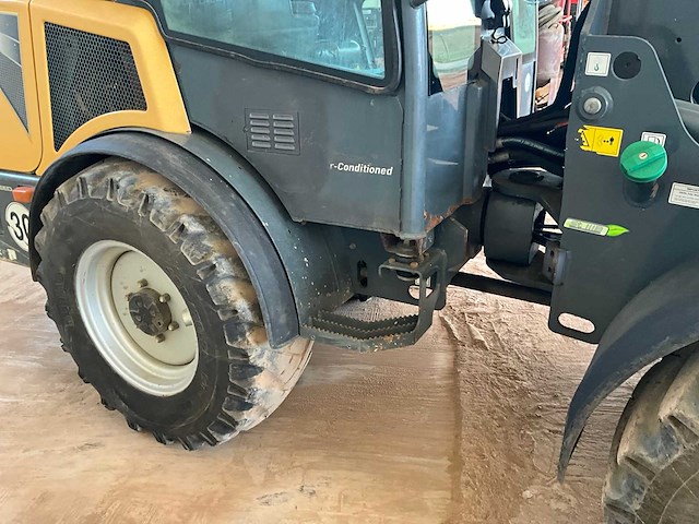 Gehl - al600 - wheeled loader - 2017 - afbeelding 4 van  15