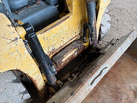 Gehl - r165 - compact loader - 2021 - afbeelding 10 van  18