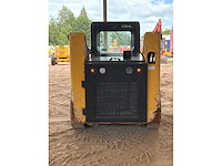 Gehl - r165 - compact loader - 2021 - afbeelding 13 van  18