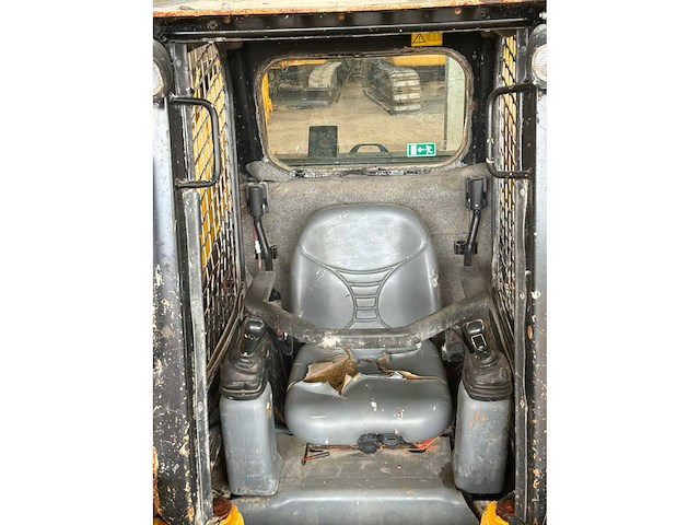 Gehl - r165 - compact loader - 2021 - afbeelding 18 van  18