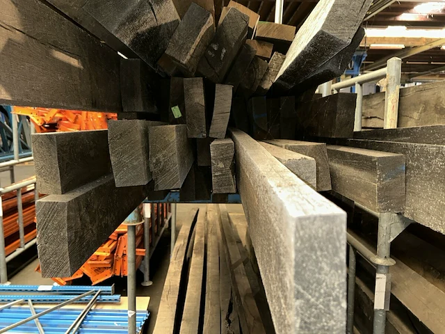 Geïmpregneerde eiken balken ong 50 stuks - afbeelding 4 van  6