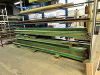 Geïmpregneerde houten balken/planken - afbeelding 1 van  7