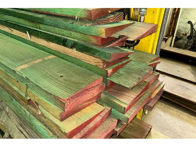 Geïmpregneerde houten balken/planken - afbeelding 2 van  7