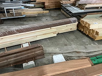 Geïmpregneerde vurenhouten balken (132x) - afbeelding 2 van  5