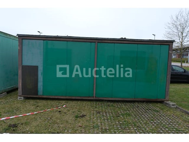Geïsoleerde container op de bouwplaats - afbeelding 5 van  17