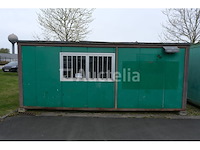 Geïsoleerde container op de bouwplaats - afbeelding 11 van  17