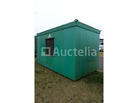 Geïsoleerde container op de bouwplaats - afbeelding 13 van  15