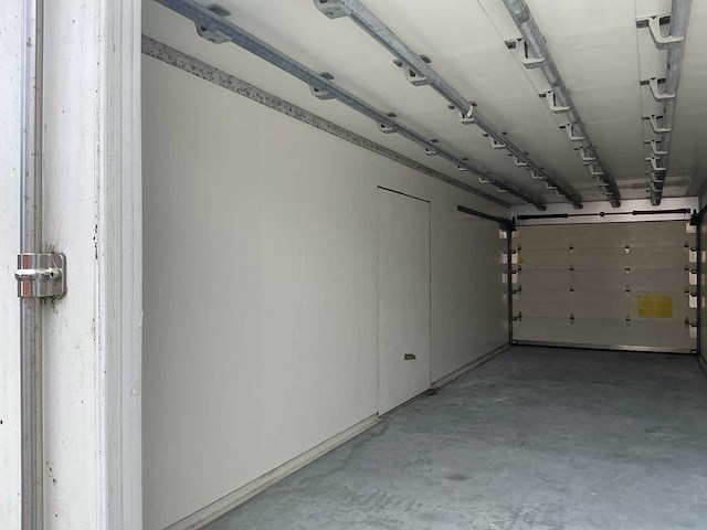 Geïsoleerde opbouwbox voor vrachtwagen - afbeelding 4 van  14