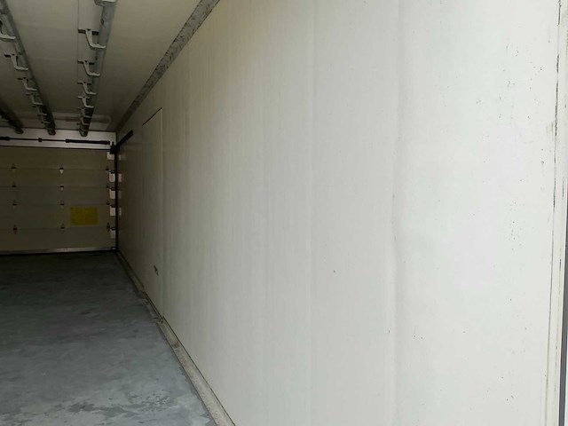 Geïsoleerde opbouwbox voor vrachtwagen - afbeelding 5 van  14