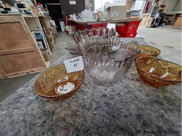 Gekleurd glas - afbeelding 2 van  3