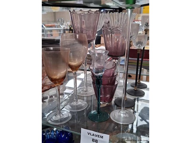 Gekleurd glas - afbeelding 1 van  5