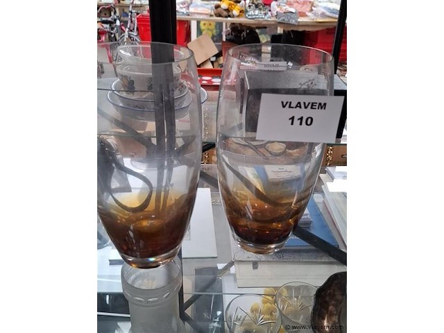 Gekleurd glas - afbeelding 1 van  1