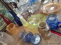 Gekleurd glas - afbeelding 1 van  2