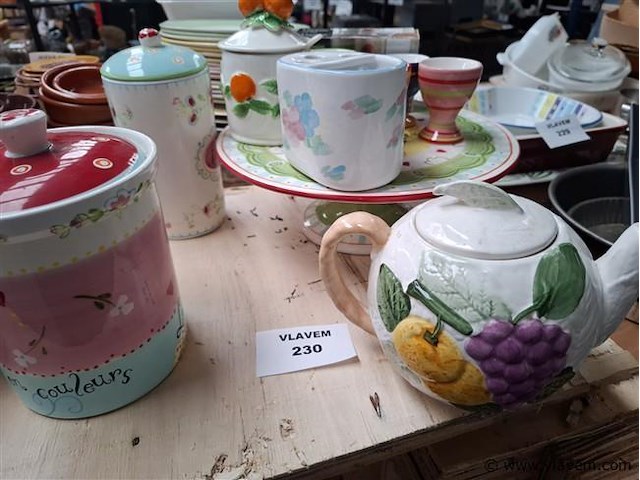 Gekleurd vaatwerk - afbeelding 4 van  4