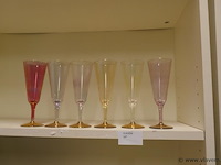 Gekleurde glazen - afbeelding 1 van  1