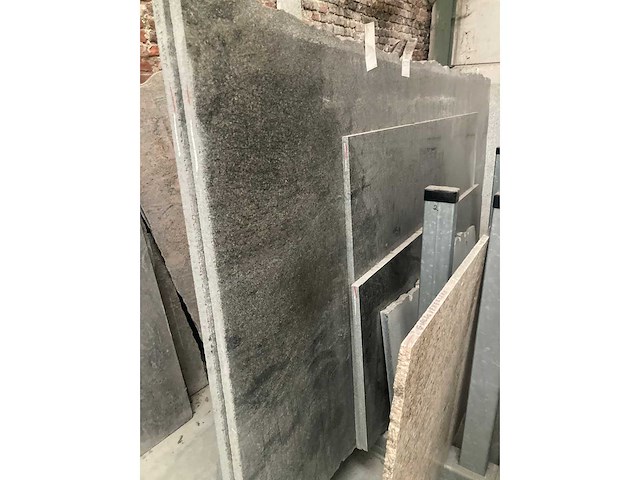 Gekleurde granieten - afbeelding 2 van  8