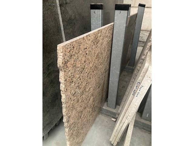 Gekleurde granieten - afbeelding 3 van  8