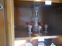 Gekleurde karaf met glaasjes