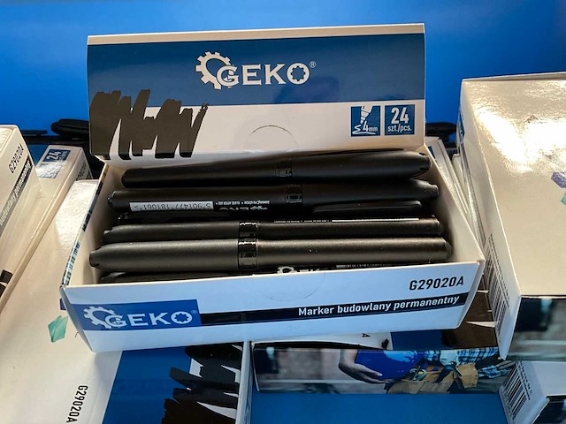Geko black fine point permanent marker 4mm (180x) - afbeelding 2 van  5