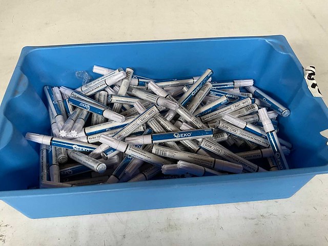Geko partij permanent oil markers wit - afbeelding 1 van  3