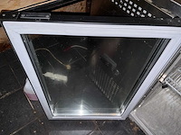 Gekoeld - koelkast op het aanrecht + coca cola koelkast - afbeelding 7 van  8