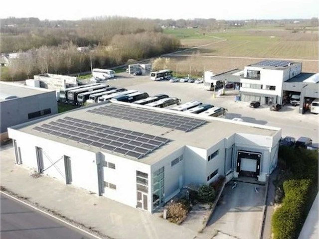 Gekoeld instapklaar bedrijfsgebouw in heiplas te lede - afbeelding 1 van  1
