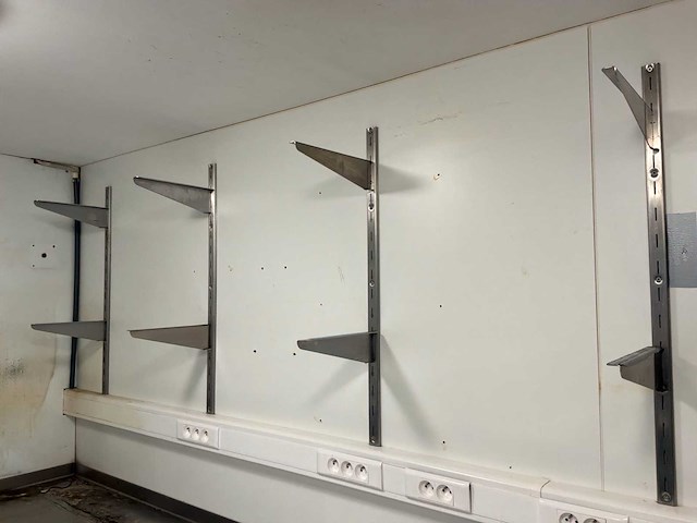 Gekoeld / set van 2 roestvrijstalen tafels / barkoelkast / 2 planken - afbeelding 4 van  15