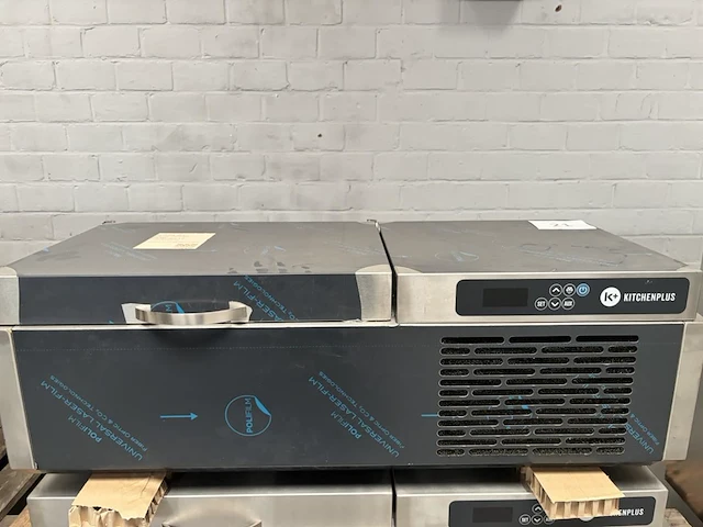 Gekoelde saladette kitchenplus fv0-p1000 - afbeelding 1 van  5