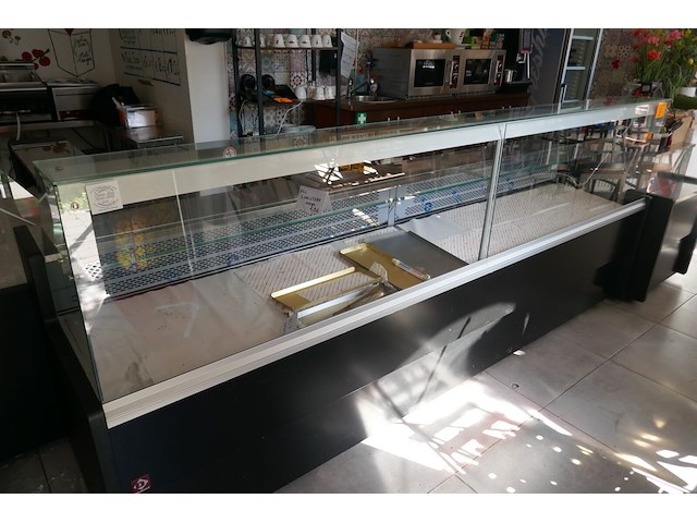 Gekoelde toonbank met glazen opzetvitrine diamond bouwjaar 2024 - afbeelding 2 van  7