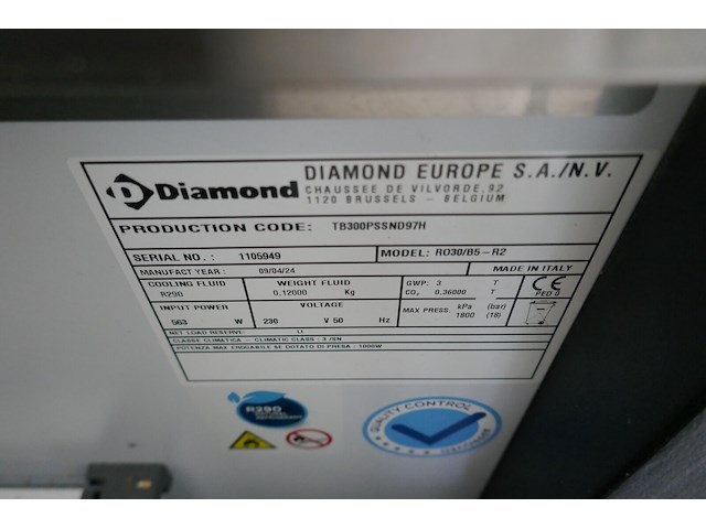 Gekoelde toonbank met glazen opzetvitrine diamond bouwjaar 2024 - afbeelding 7 van  7