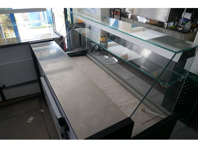 Gekoelde toonbank met glazen opzetvitrine diamond bouwjaar 2024 - afbeelding 3 van  6