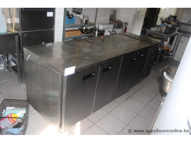 Gekoelde werkbank, polar, g598-5, 350w, 230v, werking niet gekend - afbeelding 1 van  3